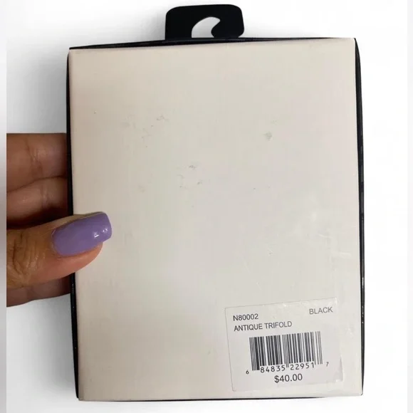 Steve Madden Genuine Leather RFID Wallet - Picture 2 of 3